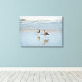 Zwei junge Möwen geniessen Sonne und Surfen Leinwanddruck (Insitu (Holzboden))