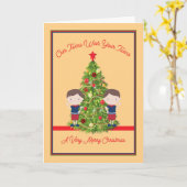 Zwei Jungs, die Zwillinge wollen, gewinnen eine fr Karte (Gelbe Blume)