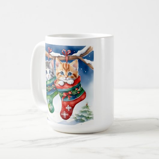 Zwei Kätzchen zu Weihnachten Strümpfe im Schnee Kaffeetasse (Vorderseite Links)