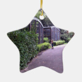 zwei Kinder im Park Keramikornament (Hinten)