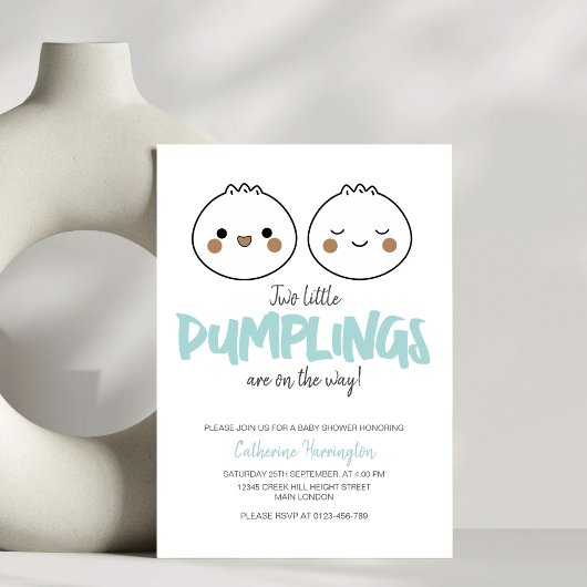 Zwei kleine Dumplings Niedliche Zweiwindusche Einladung