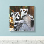 Zwei kleine Lemurs Leinwanddruck (Insitu (Holzboden))