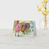 Zwei kleine Mädchen jagen einem türkischen Ernteda Karte (Gelbe Blume)