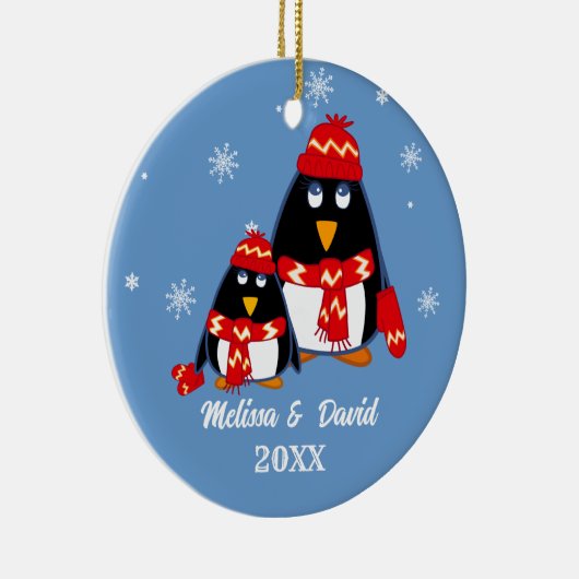 Zwei kleine Pinguine Custom Christmas Keramikornament (Rechts)