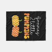 Zwei kleine Pumpkins Ankündigung Baby wachsen Fleecedecke (Vorderseite (Horizontal))