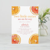 Zwei kleine Süssen Orange Scheiben Twins Kinderdus Einladung (Stehend Vorderseite)