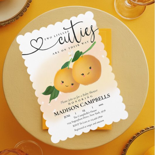 Zwei kleine Süssen sind auf dem Weg zur Einladung