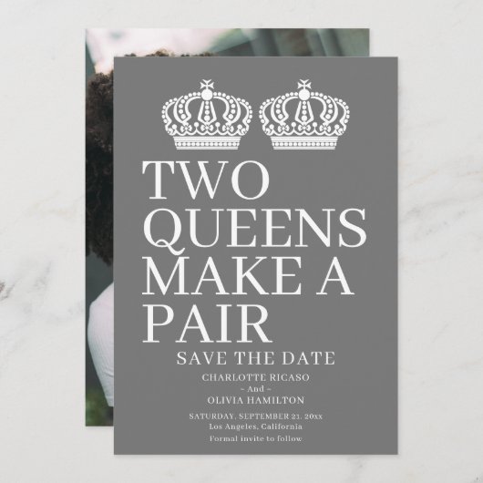 Zwei Königinnen machen eine paarige lesbische Hoch Ankündigung (Vorne/Hinten)