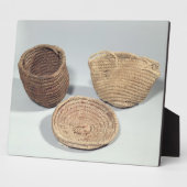 Zwei Körbe und eine Abdeckung (Palmblättern) Fotoplatte (Seite)
