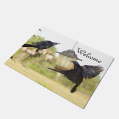 Zwei Krähenvögel willkommene Fußmatte (Schrägansicht)