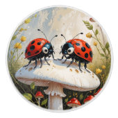 Zwei Ladybugs auf einem Pilz Keramikknauf (Vorderseite)