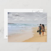 zwei Liebhaber am Strand Postkarte (Vorne/Hinten)