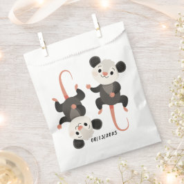 Zwei liegende Opossums, benutzerdefiniertes Geburt Geschenktütchen