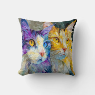 Zwei lila und gelbe Katzen Kissen