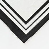 Zwei Logos Event White Simple Background Fleecedecke (Ecke)