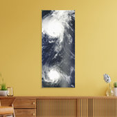 Zwei mächtige Stürme erstrecken sich über den Atla Leinwanddruck (Insitu (Wohnzimmer))