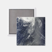 Zwei mächtige Stürme erstrecken sich über den Atla Magnet (Vorderseite/Rückseite)