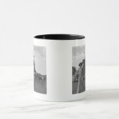 Zwei Männer und zwei Frauen an einem Rodeo Tasse (Zentrum)