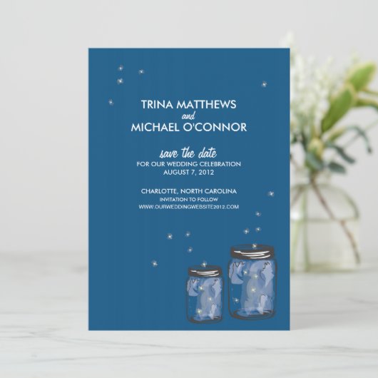 Zwei Mason Jars & Fireflies Save the Date (Stehend Vorderseite)