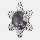 Zwei Metallwolken Schneeflocken Zinn-Ornament (Rechts)