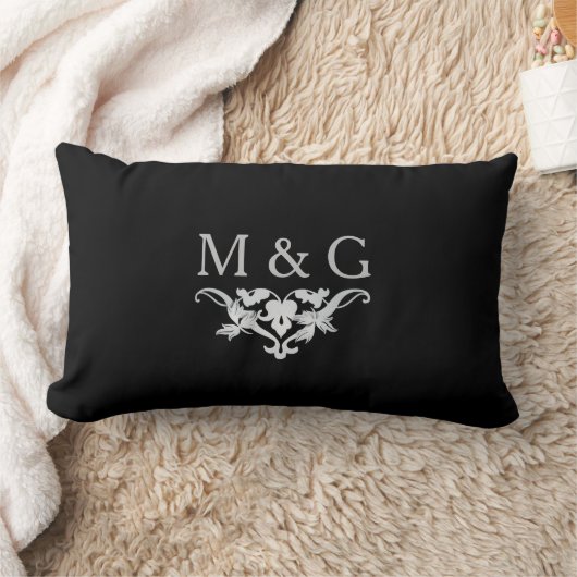 Zwei Monogramme mit Scrollwork und Blätter A24B Lendenkissen (Decke)