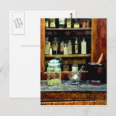 Zwei Mortar und Pestles und Glass Jar Postkarte (Vorne/Hinten)