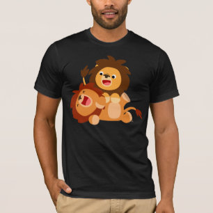 Zwei Niedlich spielende Cartoon Löwen T - Shirt