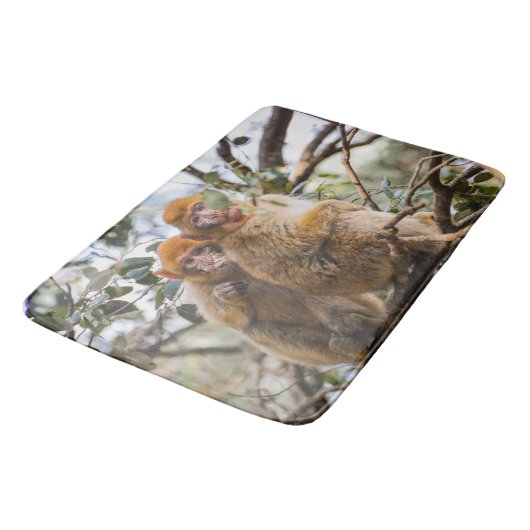 Zwei Niedliche Affen Badematte (Schrägansicht)