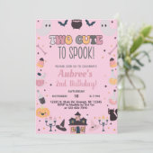 Zwei niedliche Halloween Mädchen pink zu verwöhnen Einladung (Stehend Vorderseite)