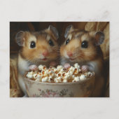 Zwei niedliche Hamster mit Popcorn Postkarte (Vorderseite)