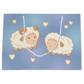 Zwei Niedliche kleine Schafmuster auf blauem Muste Große Geschenktüte (Vorderseite)