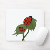 Zwei niedliche Ladybugs auf einer Pflanze Mousepad (Mit Mouse)