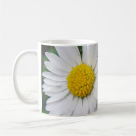 Zwei niedliche, weiße Molkereien Kaffeetasse