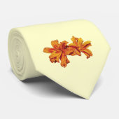 Zwei Orange Double Lilies Krawatte (Gerollt)