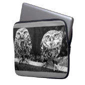 Zwei Owells Laptop-Sieb Laptopschutzhülle (Vorderseite Links)