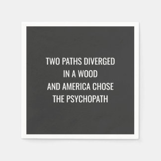 ZWEI PATHEN UNTERTEILT SERVIETTE