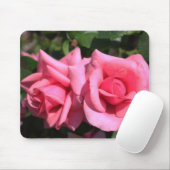 zwei perfekte Blume in heißen rosa Rose. Liebe Mousepad (Mit Mouse)