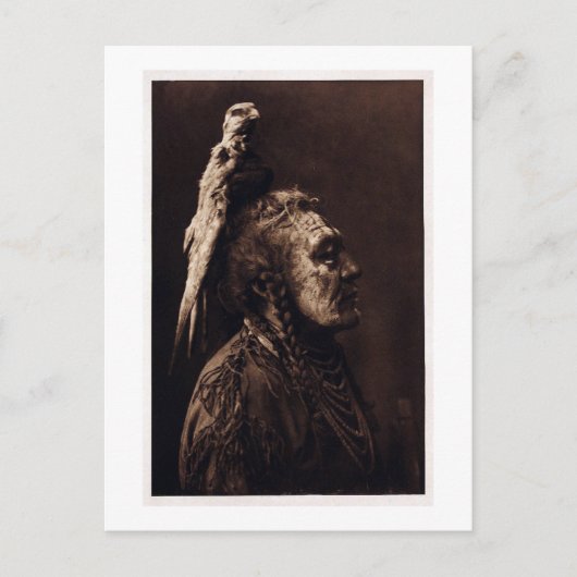 Zwei Pfeifen, ein Crow Medicine Man. Postkarte (Vorderseite)