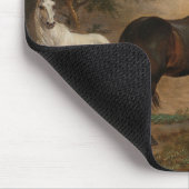 Zwei Pferde auf einer Wiese nahe dem Tor (Paulus P Mousepad (Ecke)