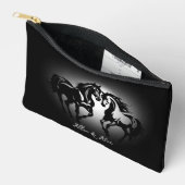 Zwei Pferde in der Liebe Schwarz-weißes Pferdefreu Zubehörtasche (Offen)