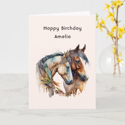 Zwei Pferde mit Feather Dekorationen Boho Geburtst Karte (Gelbe Blume)