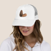 Zwei pinecones truckerkappe (Beispiel)