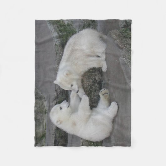 Zwei Polar Bären Cubs Fleecedecke (Vorderseite)