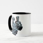 Zwei Puppen knuddeln ihre Kaninchen. Tasse (Vorderseite Links)