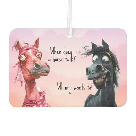 Zwei Quirky Horse Josh Black Pink Autolufterfrischer (Vorderseite)