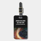 Zwei Raumschiffe der Voyager entdecken den turbule Gepäckanhänger (Vorderseite vertikal)