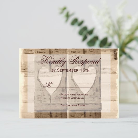 Zwei rauschende Shuttler haben RSVP-Karten hochgeh RSVP Karte (Stehend Vorderseite)