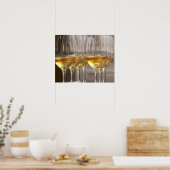 zwei Reihen Weinprobe Gläser mit leckeren Poster (Küche)