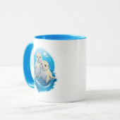 Zwei reizende Robbenbabys spielen im Wasser. Tasse (Vorderseite Links)