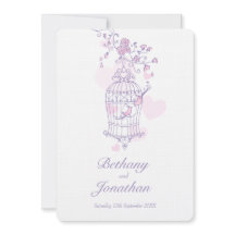 Zwei rosa Vögel öffnen Birdcage Herzen Hochzeit